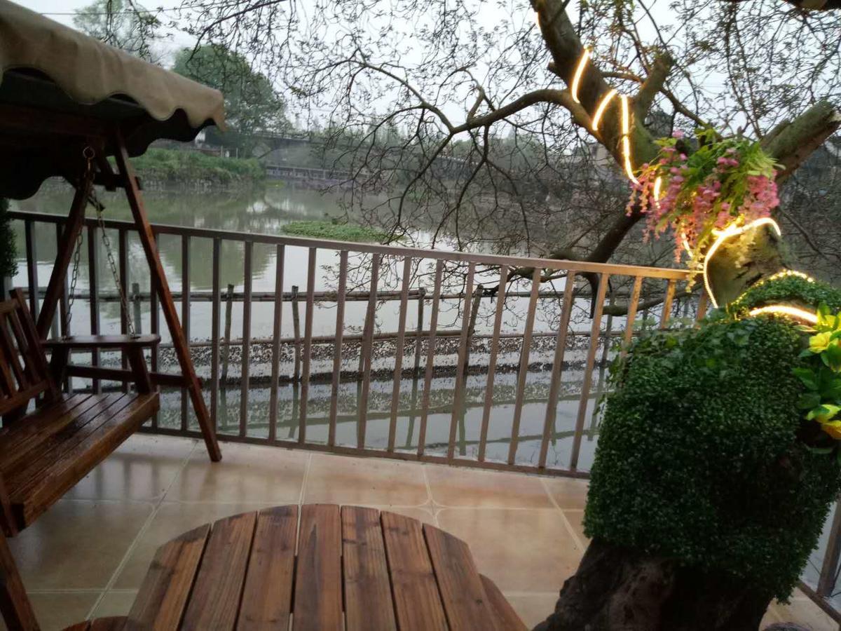 Wuzhen Helan Bridge Inn Tongxiang エクステリア 写真